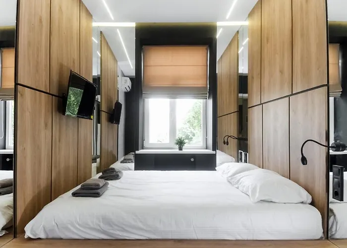 Vip центр львова джакузі камін площа ринок Apartmán