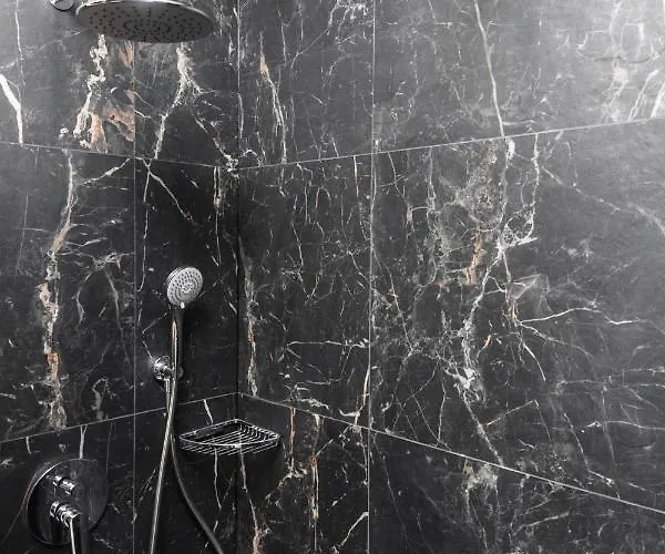 Vip центр львова джакузі камін площа ринок