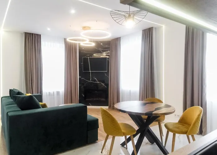 Vip центр львова джакузі камін площа ринок Apartmán Lvov