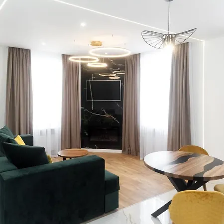 Vip центр львова джакузі камін площа ринок Appartement *