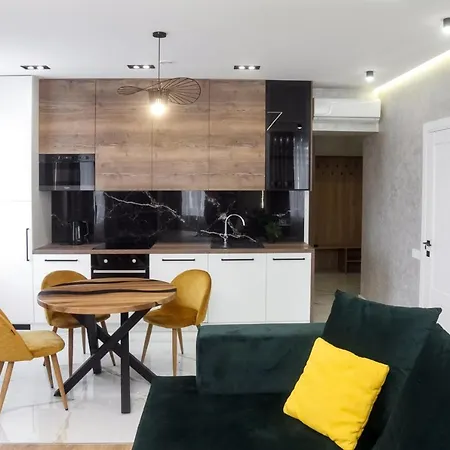 Апартаменти 2 Кімнати Площа Ринок Джакузі Вулиця Осмомисла 11 Daire *