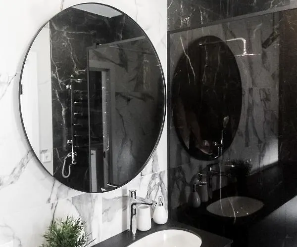 Vip центр львова джакузі камін площа ринок * إلفيف