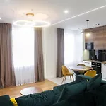 Vip центр львова джакузі камін площа ринок * Lviv