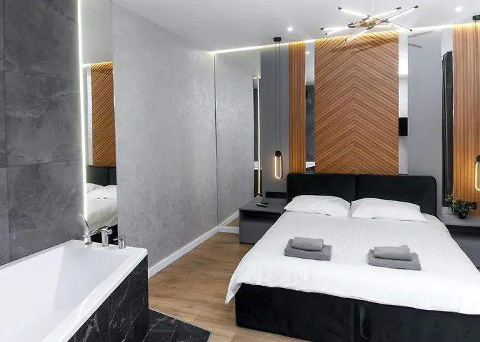 Apartment Vip центр львова джакузі камін площа ринок